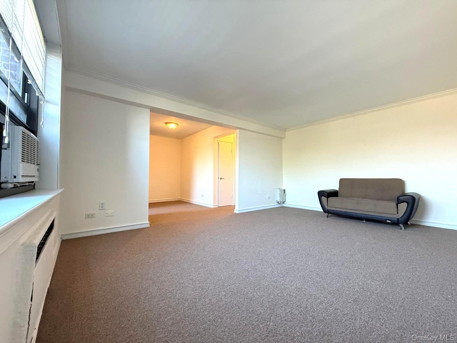 Coop Bell Blvd  Queens, NY 11364, MLS-978650-8