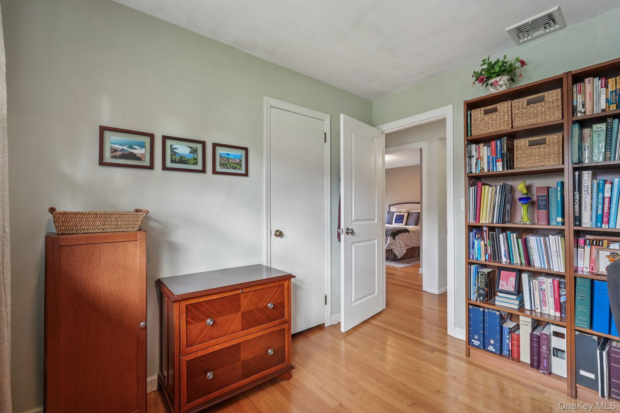 Single Family Will Rogers  Rockland County, NY 10954, MLS-978667-18