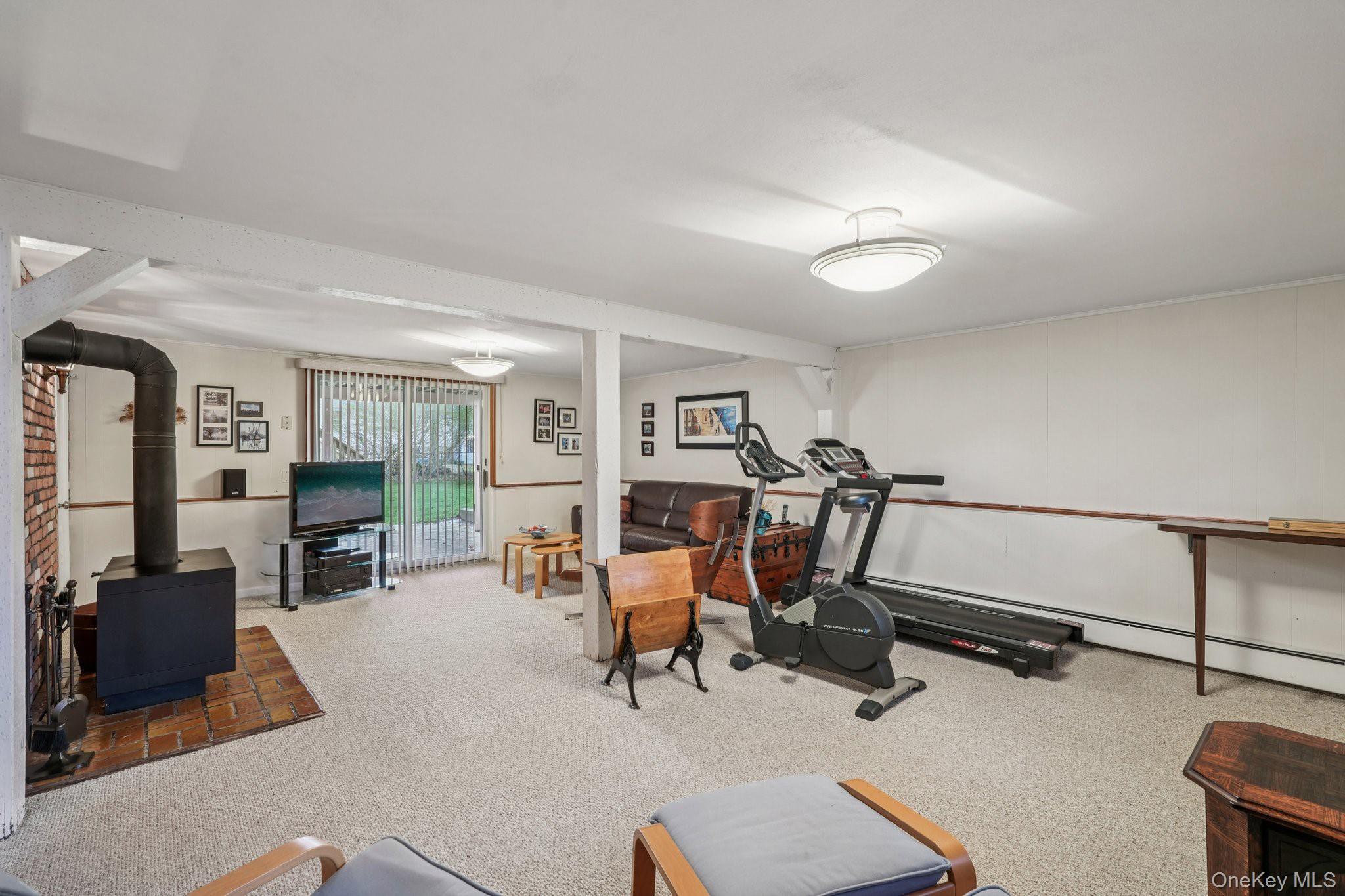 Single Family Will Rogers  Rockland County, NY 10954, MLS-978667-31
