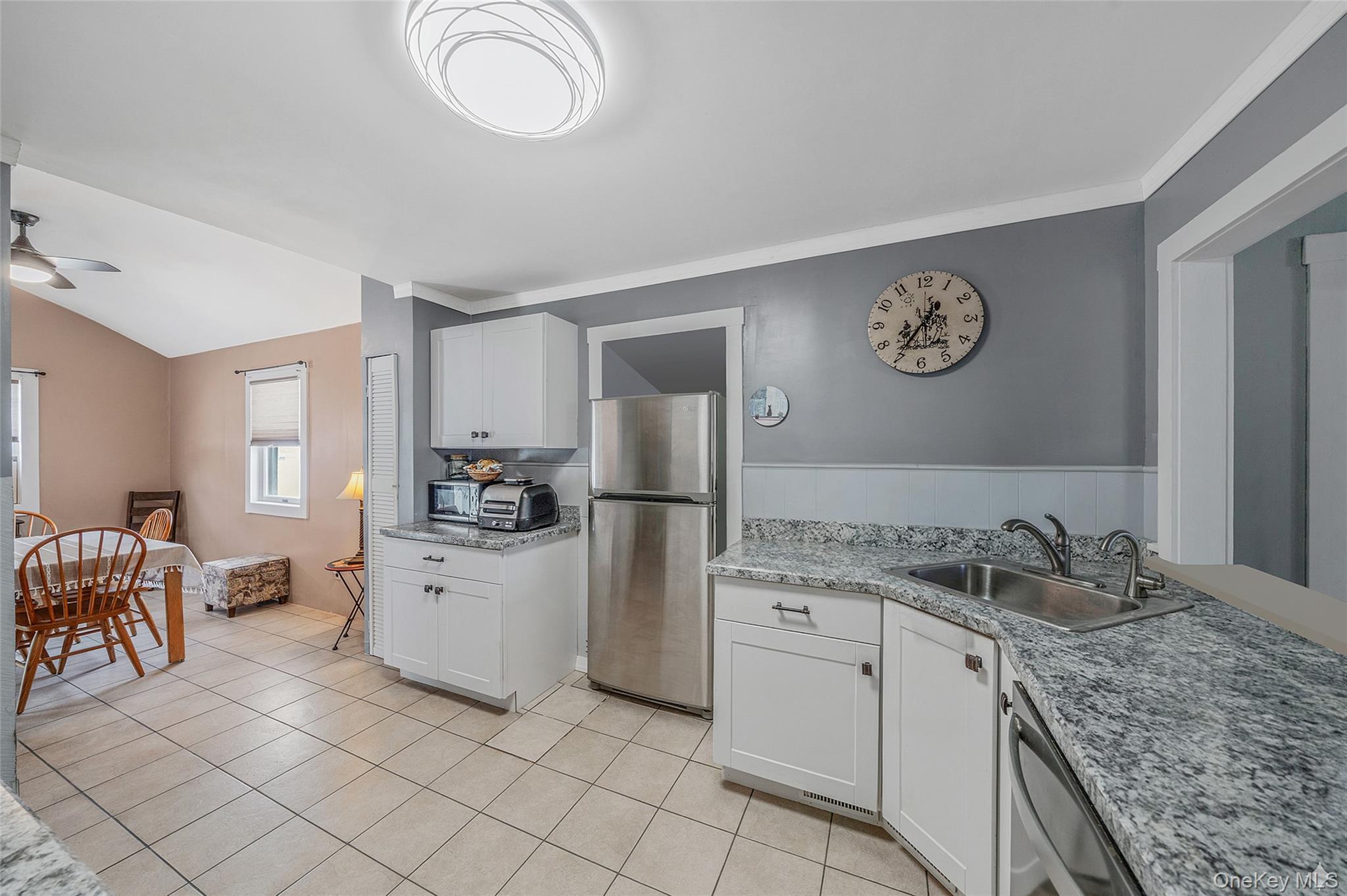 Single Family Bay  Suffolk County, NY 11779, MLS-978673-11