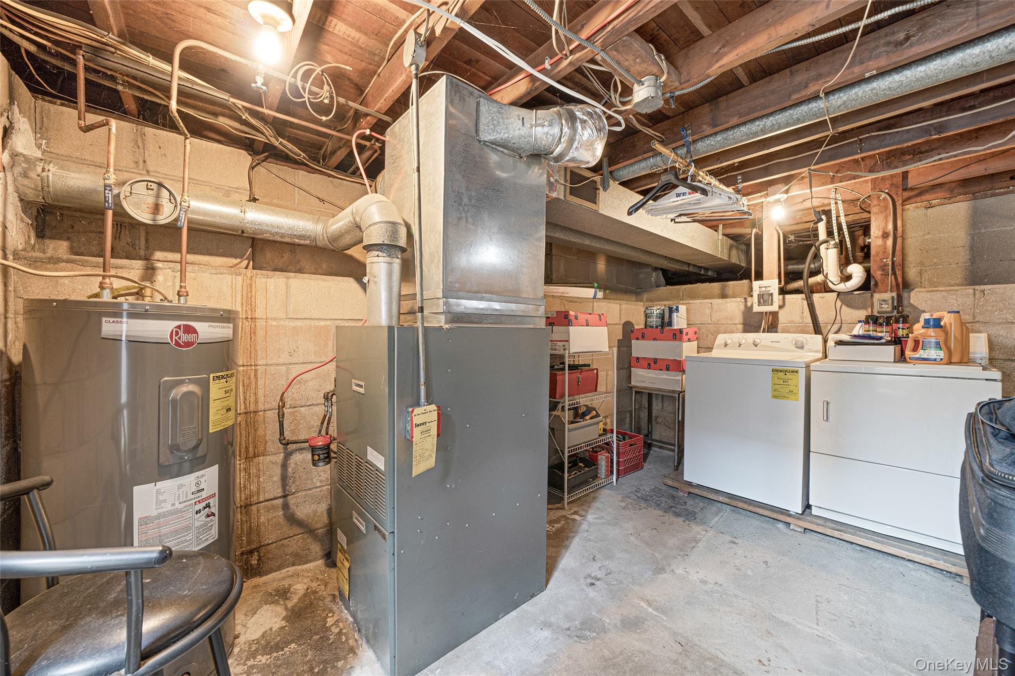 Single Family Bay  Suffolk County, NY 11779, MLS-978673-17