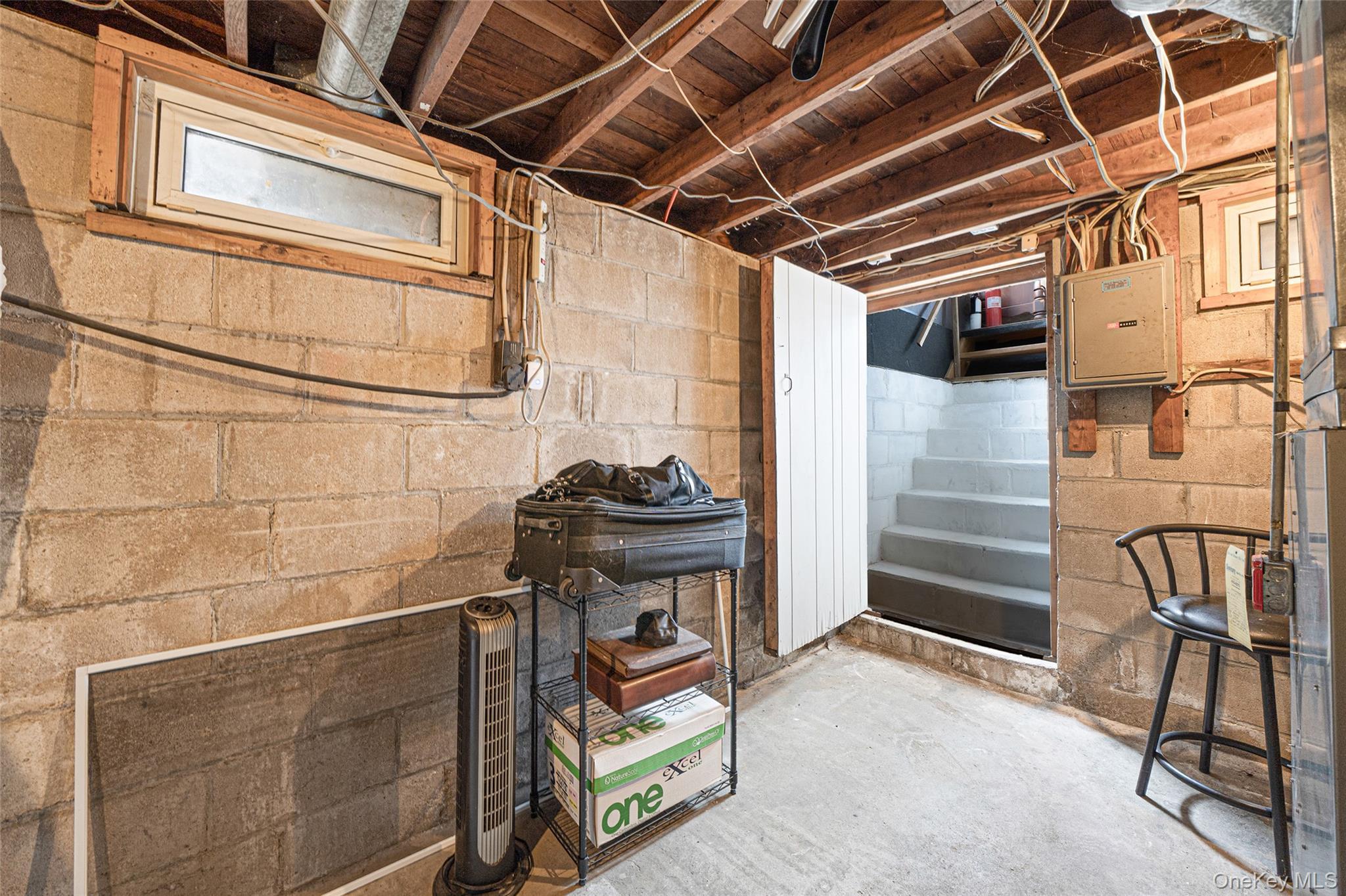 Single Family Bay  Suffolk County, NY 11779, MLS-978673-23