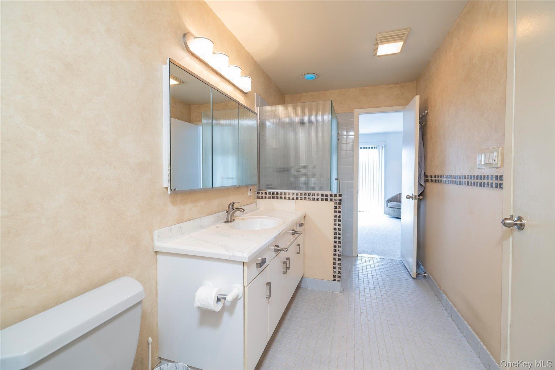 Coop Daly  Nassau County, NY 11572, MLS-978685-27