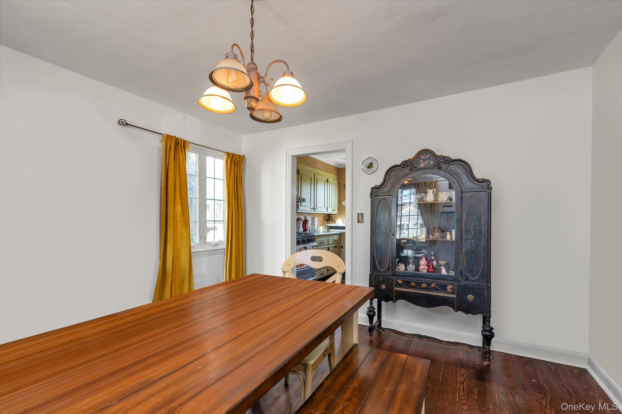 Single Family Livingston Suffolk County, NY 11702, MLS-978692-5