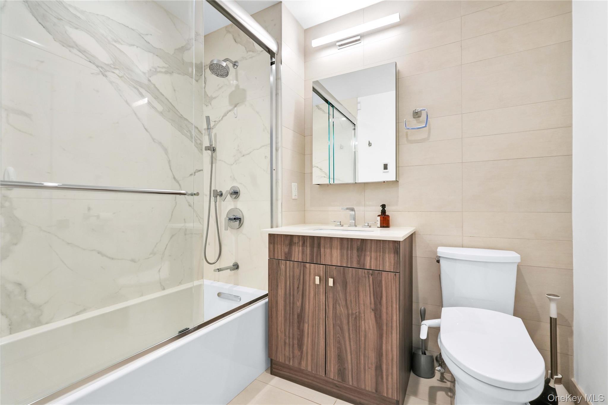 Condo 31st Queens, NY 11106, MLS-978701-16