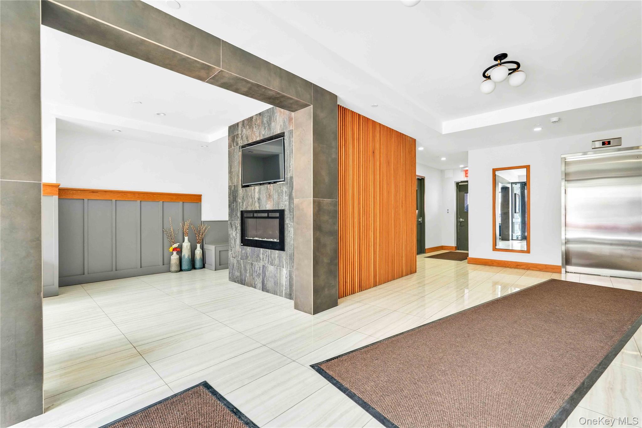 Condo 31st Queens, NY 11106, MLS-978701-2