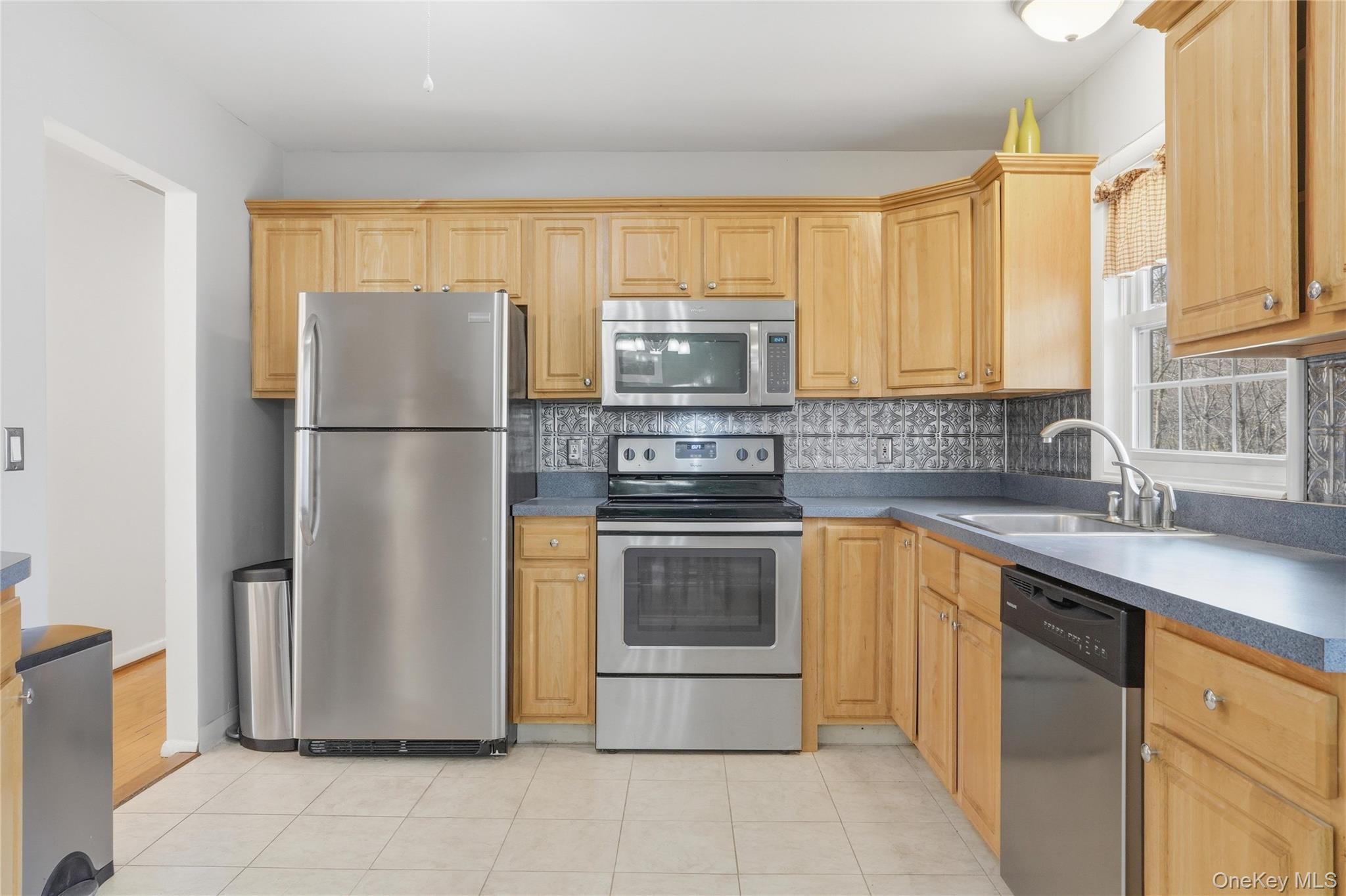 Single Family Lakeside  Orange County, NY 12550, MLS-978708-22