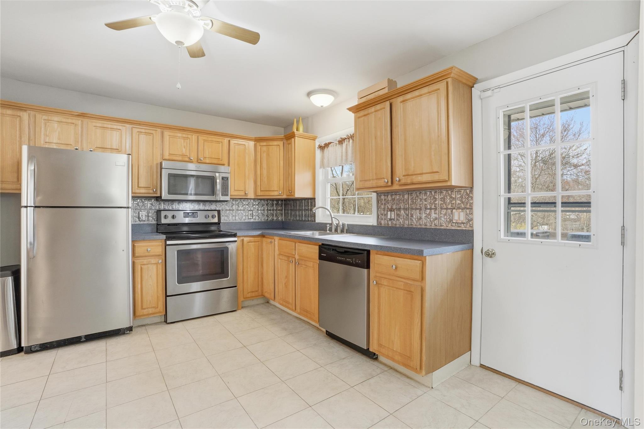 Single Family Lakeside  Orange County, NY 12550, MLS-978708-23