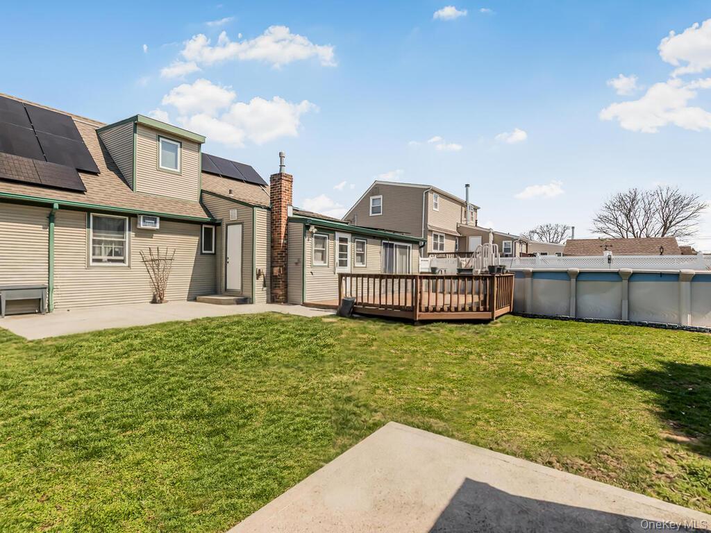 Single Family Montgomery  Nassau County, NY 11572, MLS-978709-22