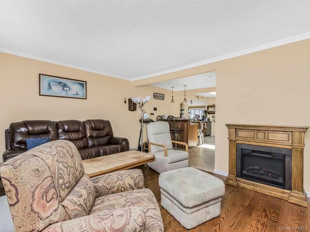 Single Family Montgomery  Nassau County, NY 11572, MLS-978709-6