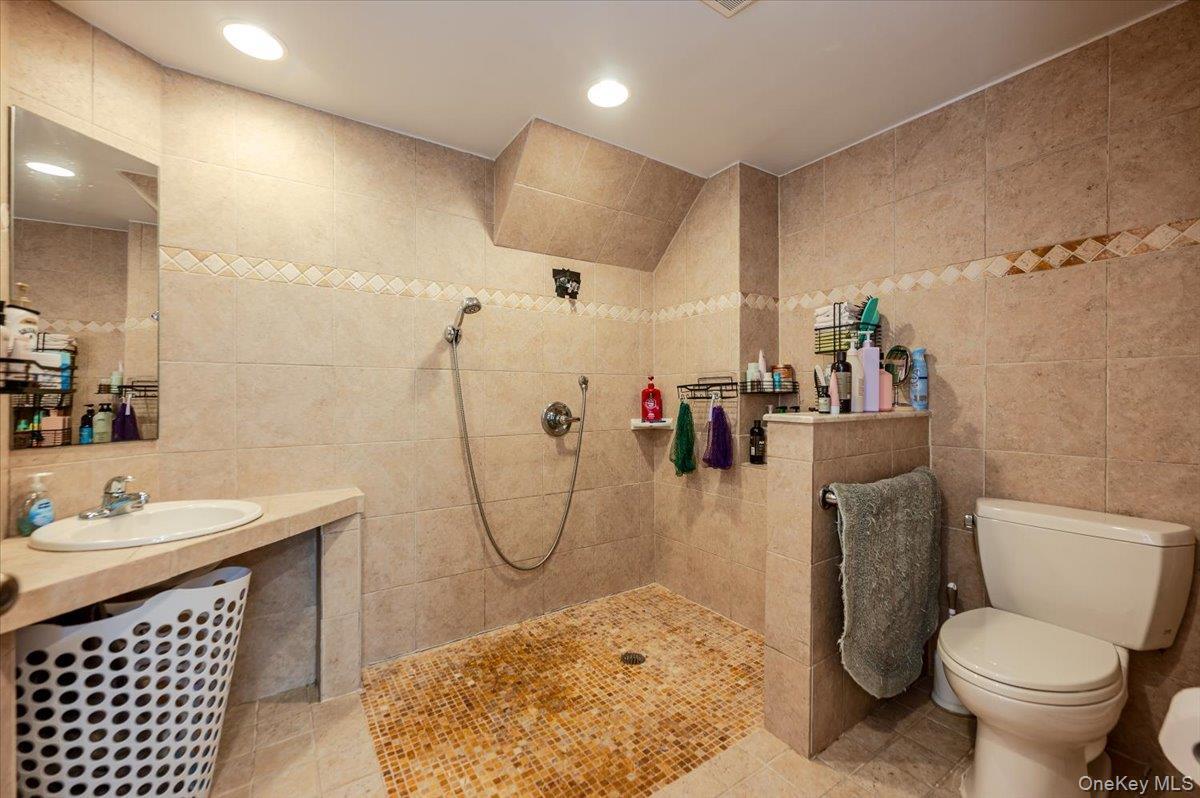 Single Family Chester  Nassau County, NY 11561, MLS-978727-19