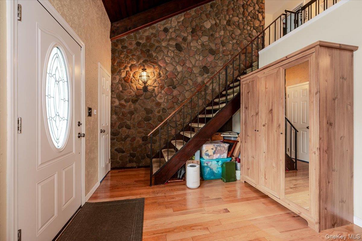 Single Family Chester  Nassau County, NY 11561, MLS-978727-3