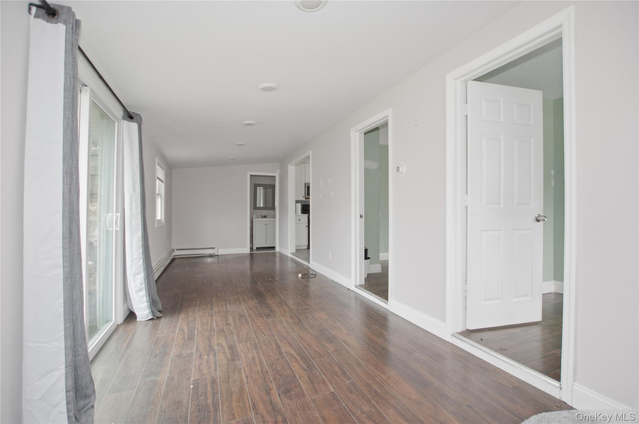 Single Family Sunburst Drive Suffolk County, NY 11778, MLS-978738-32