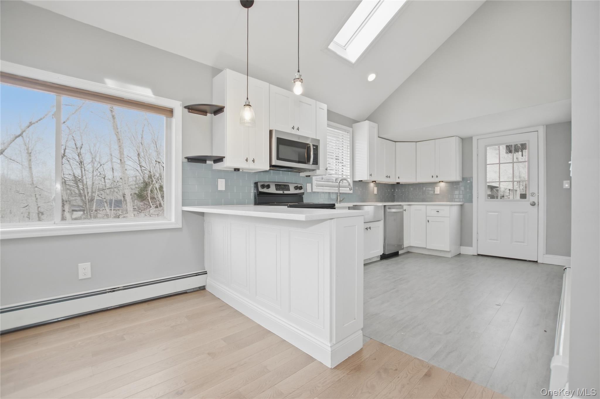 Single Family Sunburst Drive Suffolk County, NY 11778, MLS-978738-8