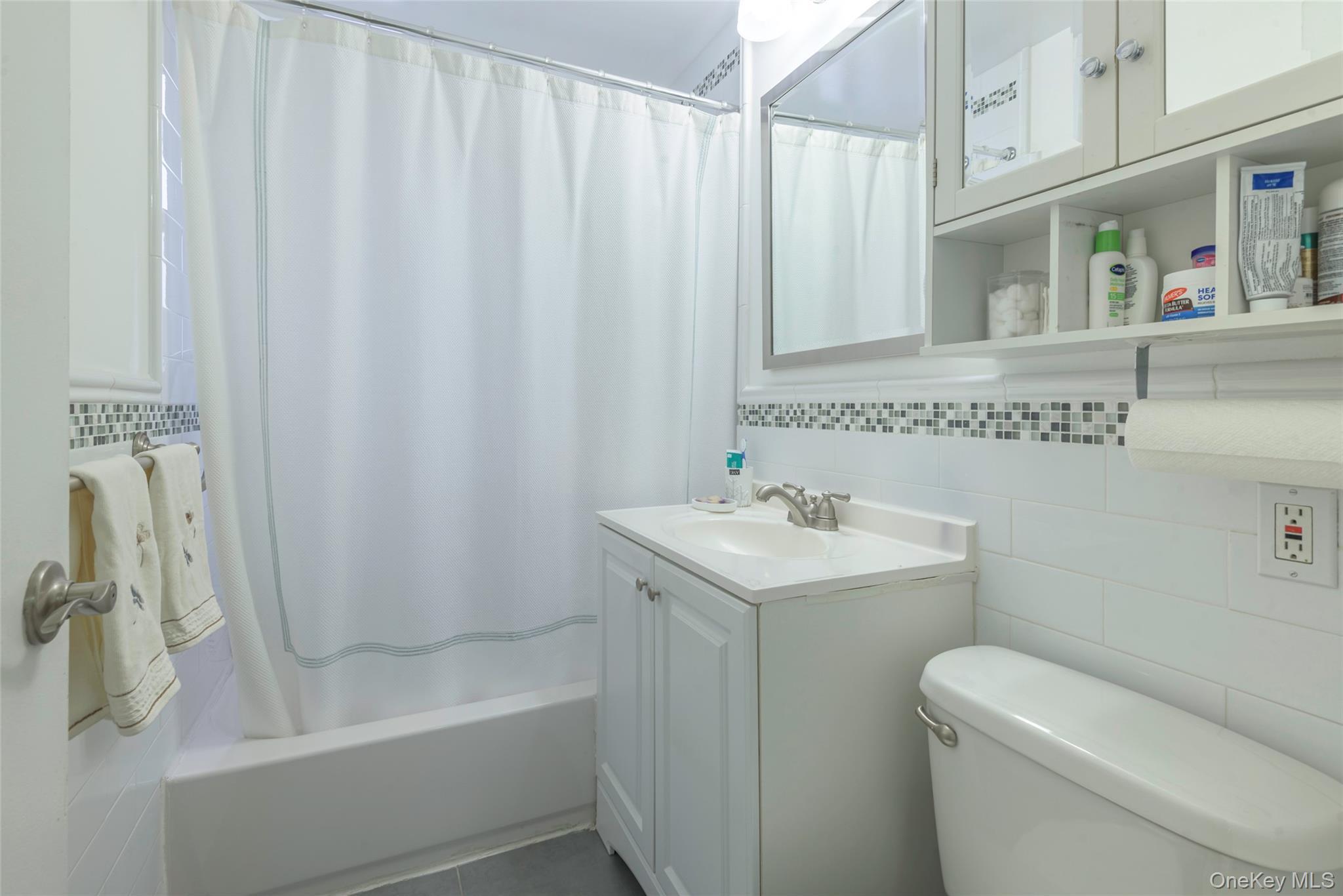 Coop Yellowstone Queens, NY 11374, MLS-978739-19