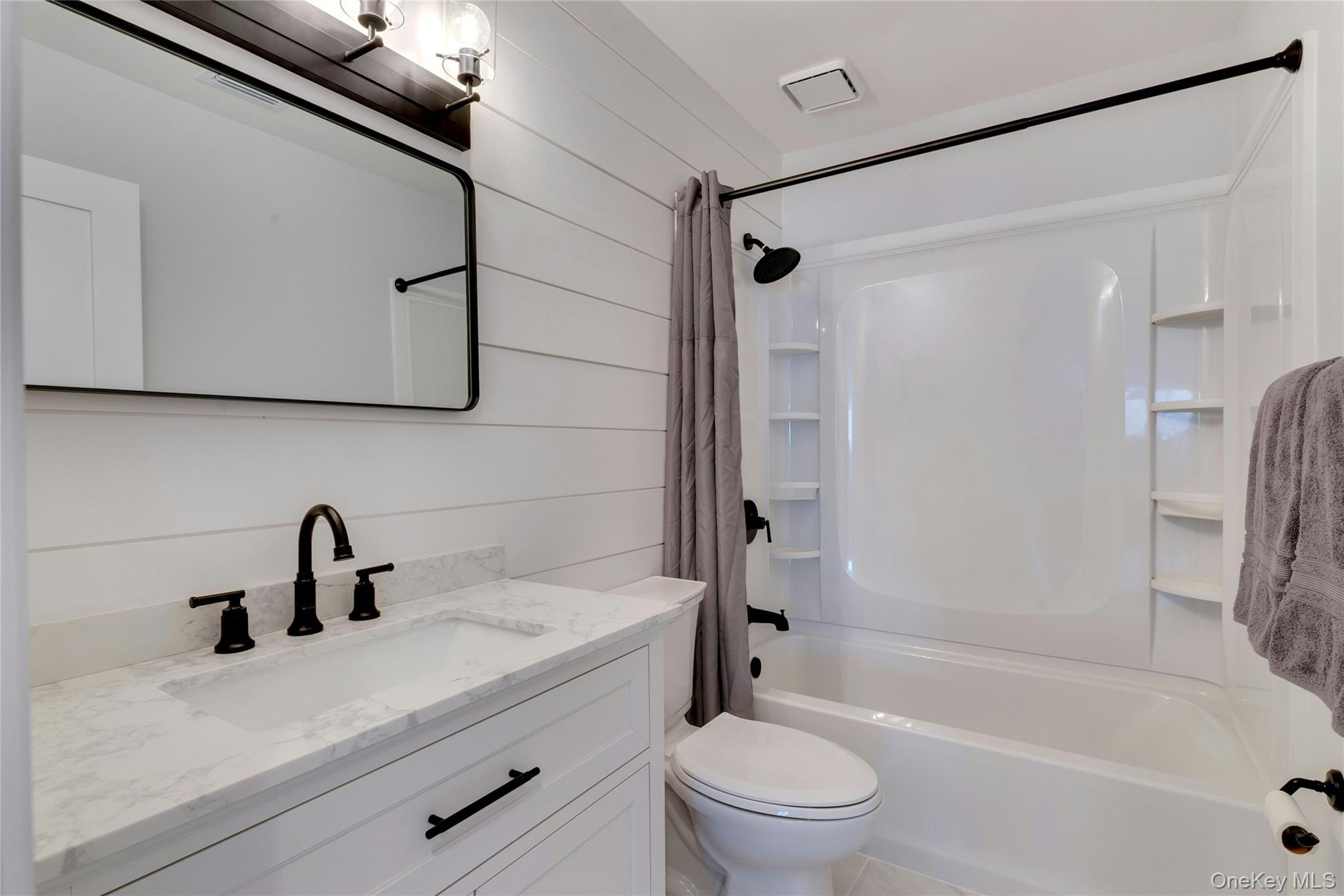 Condo Midland Pond  Suffolk County, NY 11955, MLS-978743-11