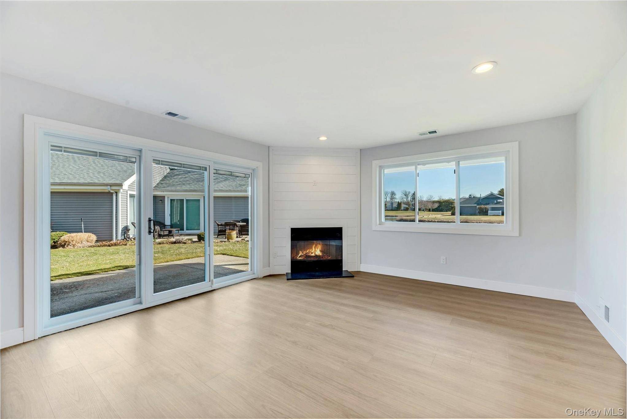 Condo Midland Pond  Suffolk County, NY 11955, MLS-978743-4