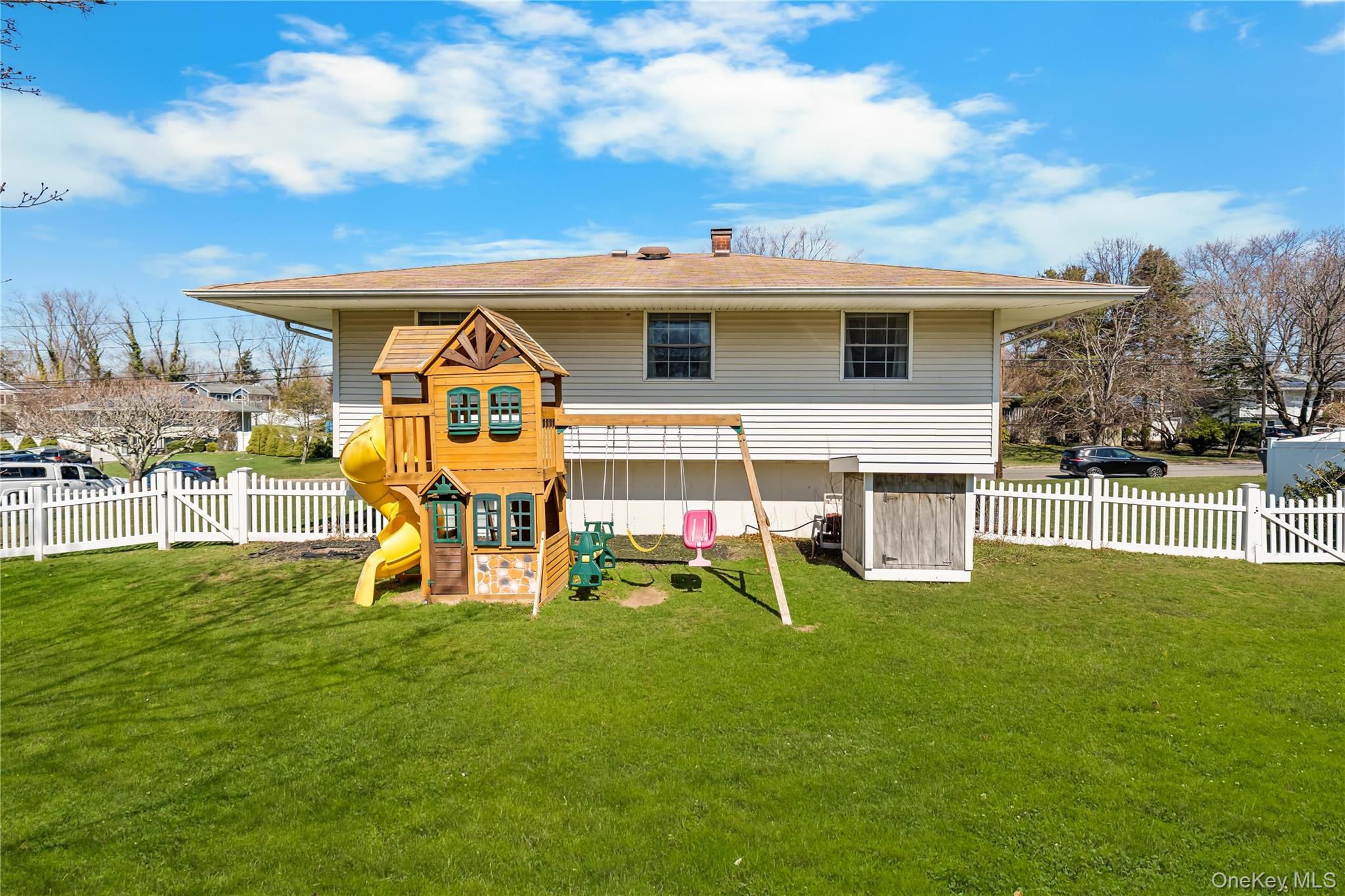 Single Family Lynx  Suffolk County, NY 11733, MLS-978751-19