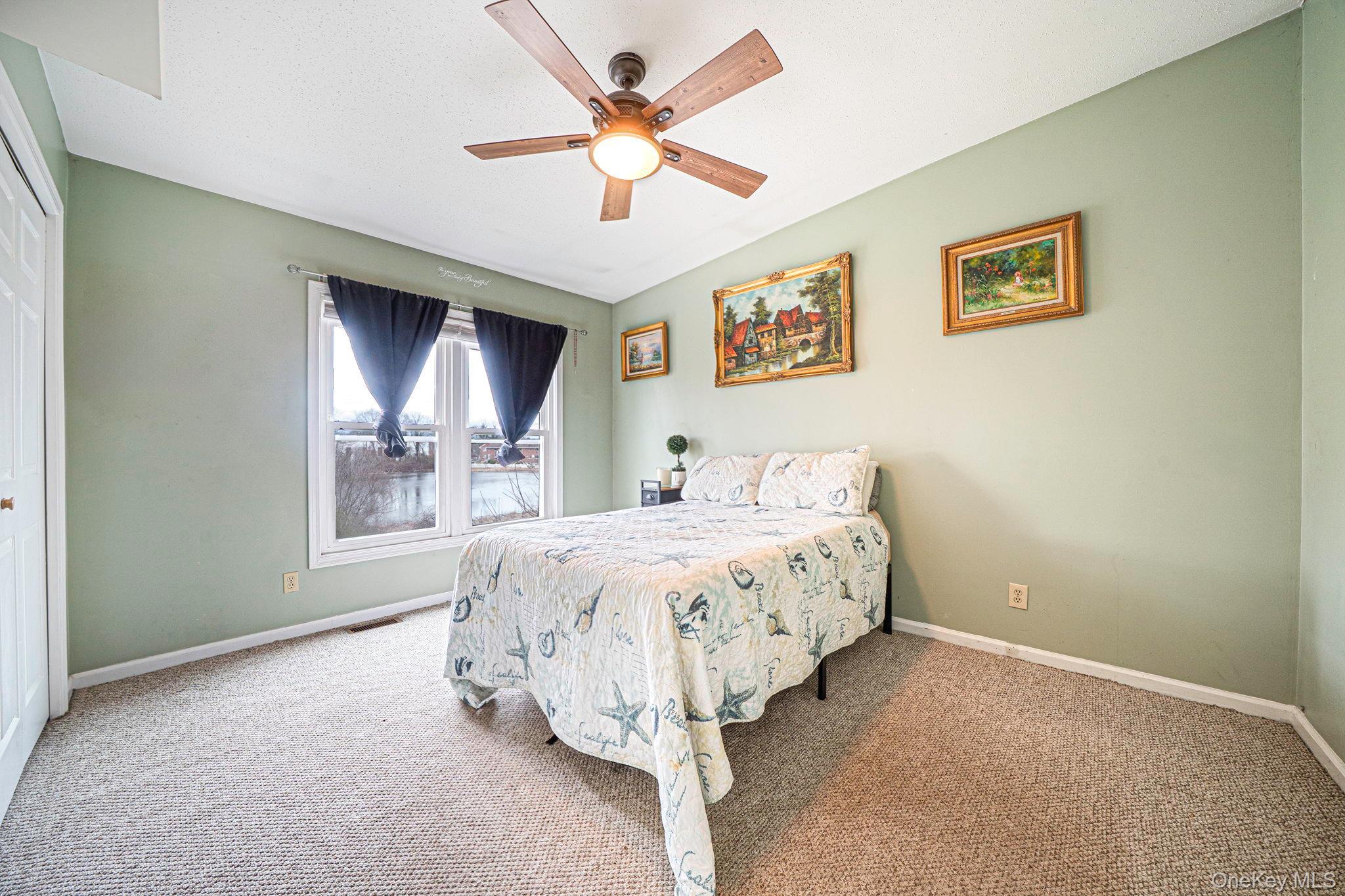 Coop Merrick Suffolk County, NY 11701, MLS-978766-14