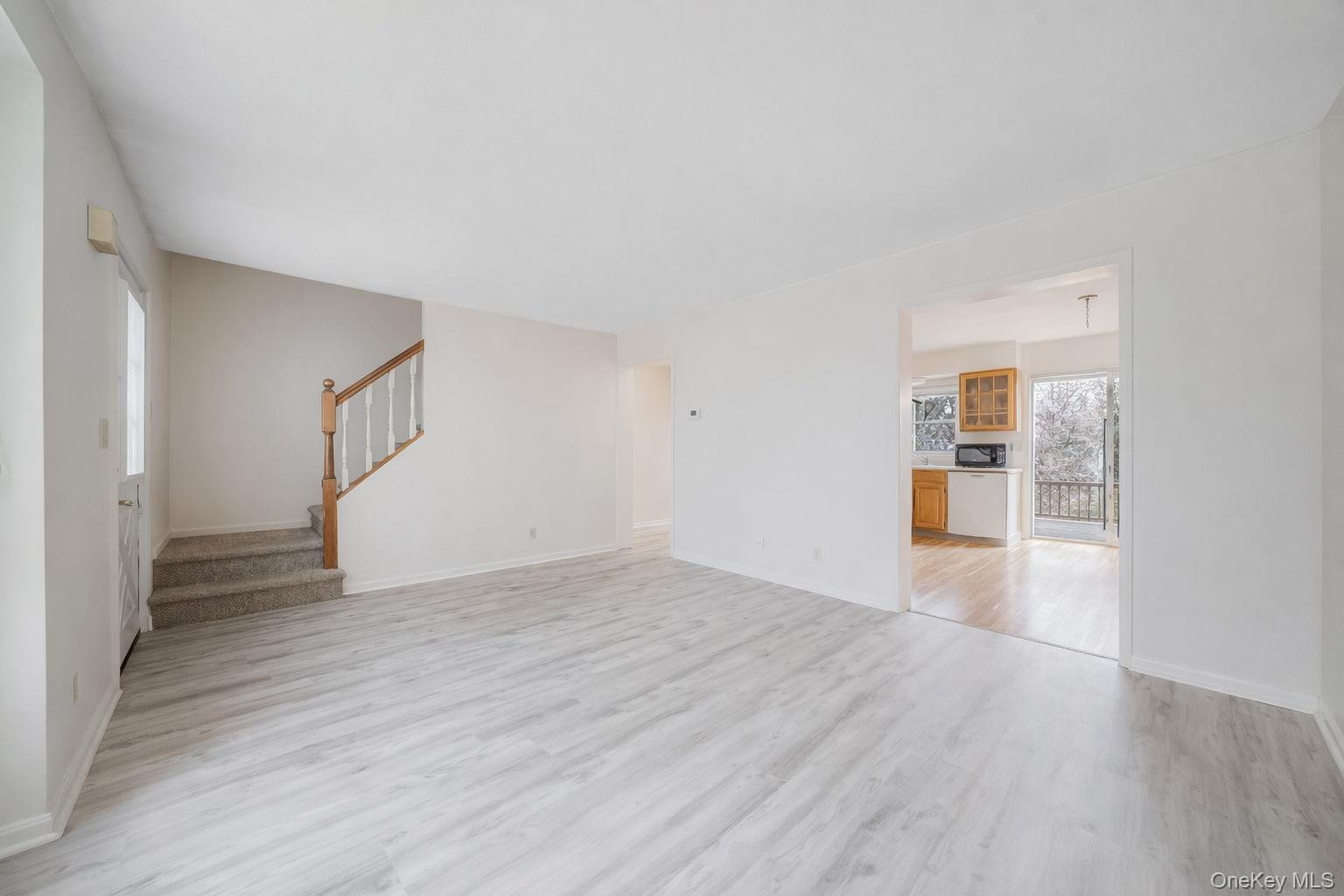 Coop Merrick Suffolk County, NY 11701, MLS-978766-3