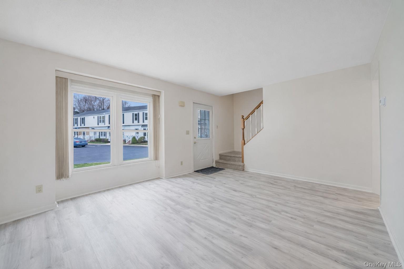 Coop Merrick Suffolk County, NY 11701, MLS-978766-5