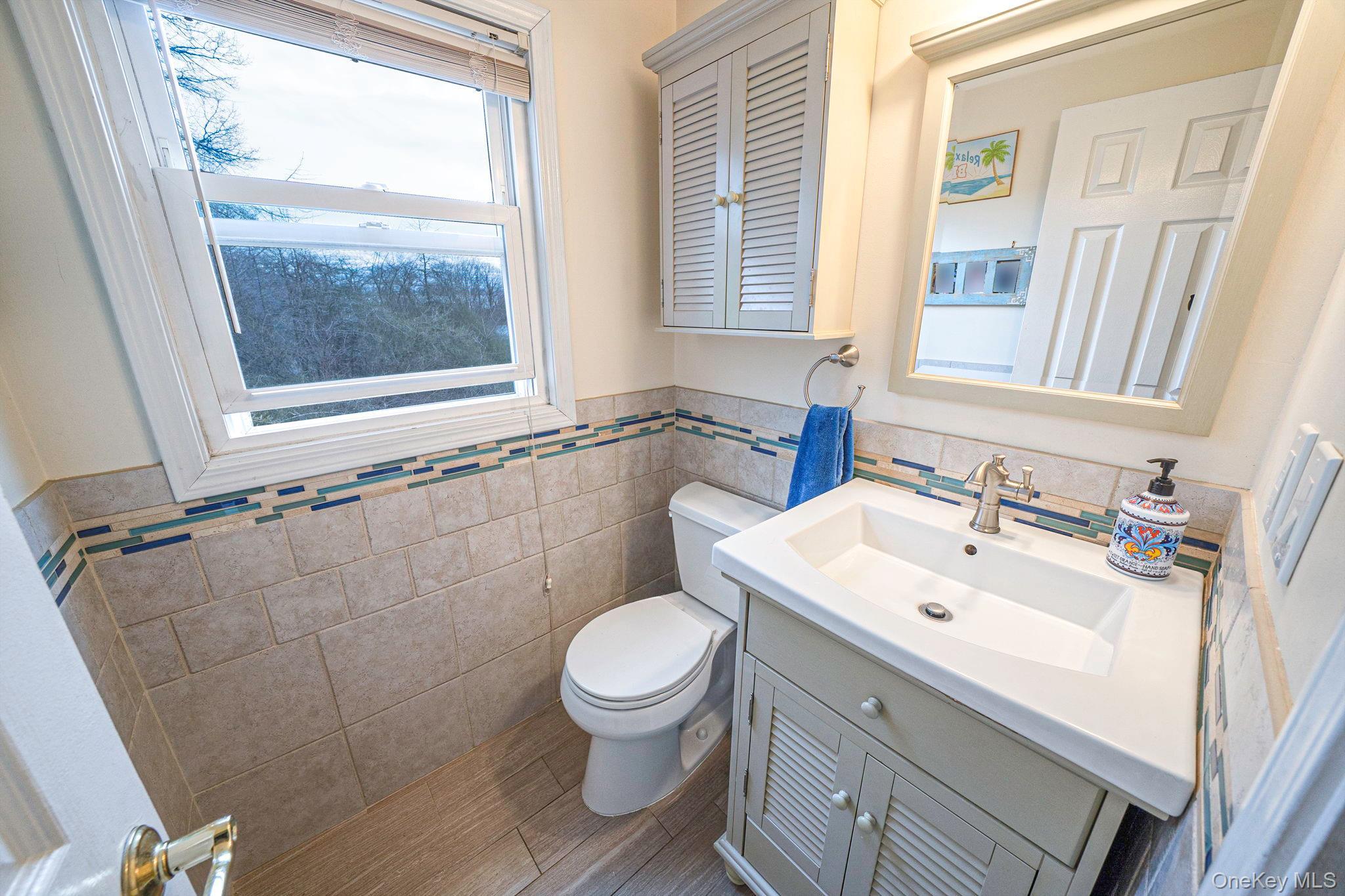 Coop Merrick Suffolk County, NY 11701, MLS-978766-9