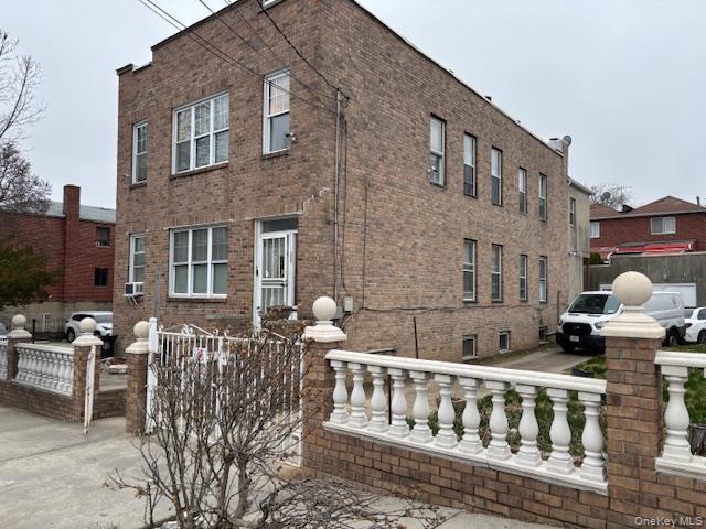 Single Family Tenbroeck  Bronx, NY 10469, MLS-978784-2