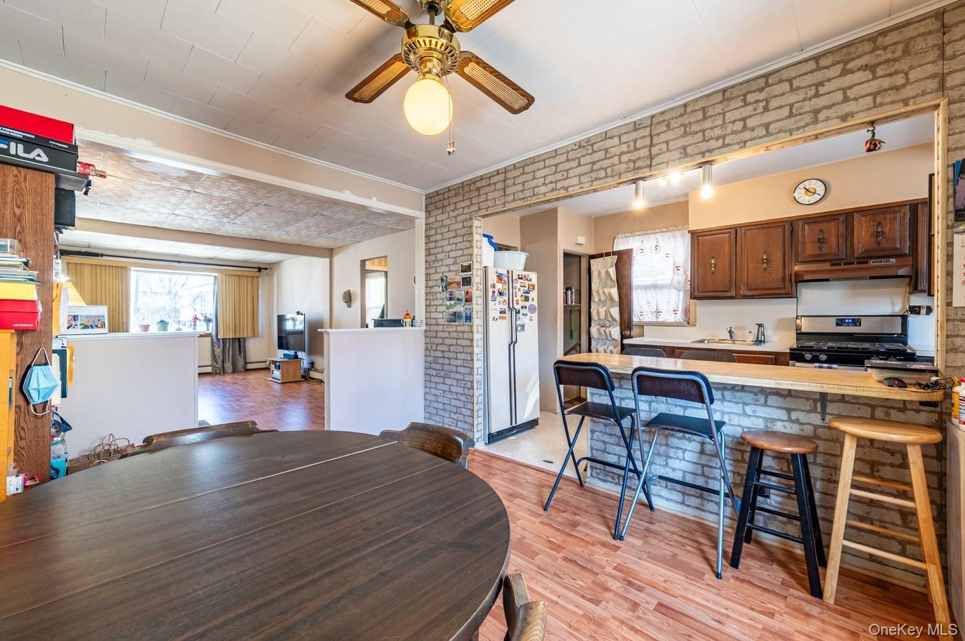 Single Family Hone  Bronx, NY 10461, MLS-978787-3