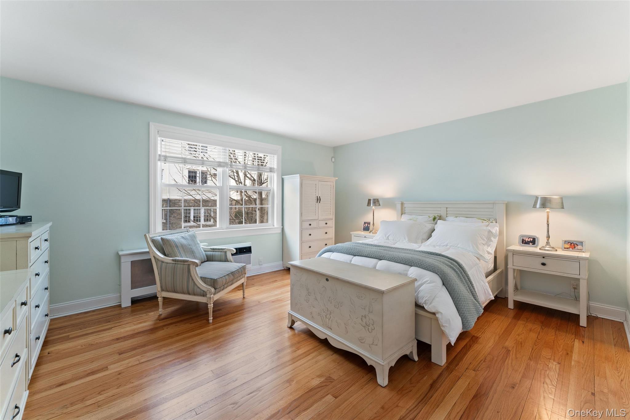 Coop Lake  Westchester County, NY 10708, MLS-978794-7