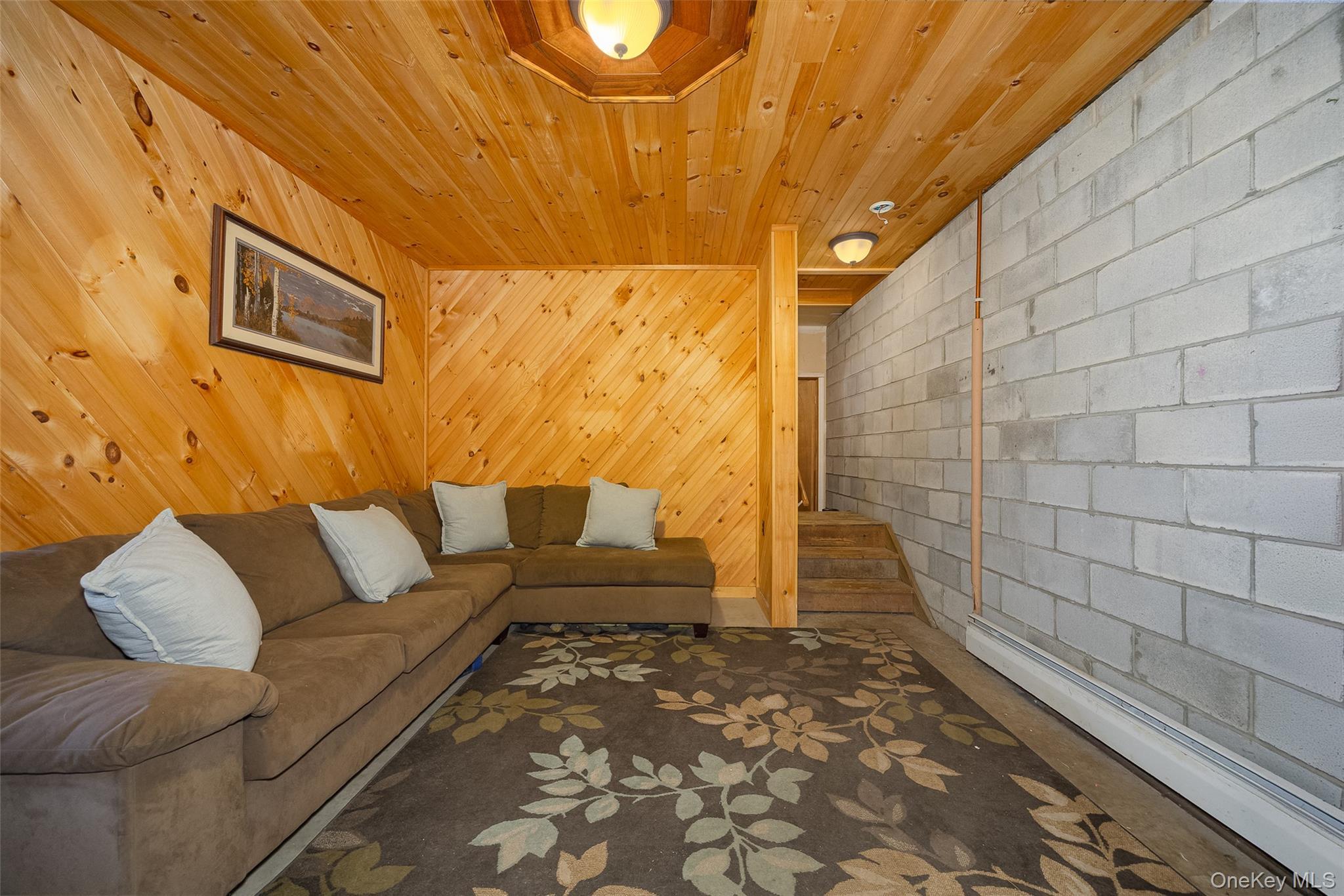 Single Family Milewood  Dutchess County, NY 12545, MLS-978839-22