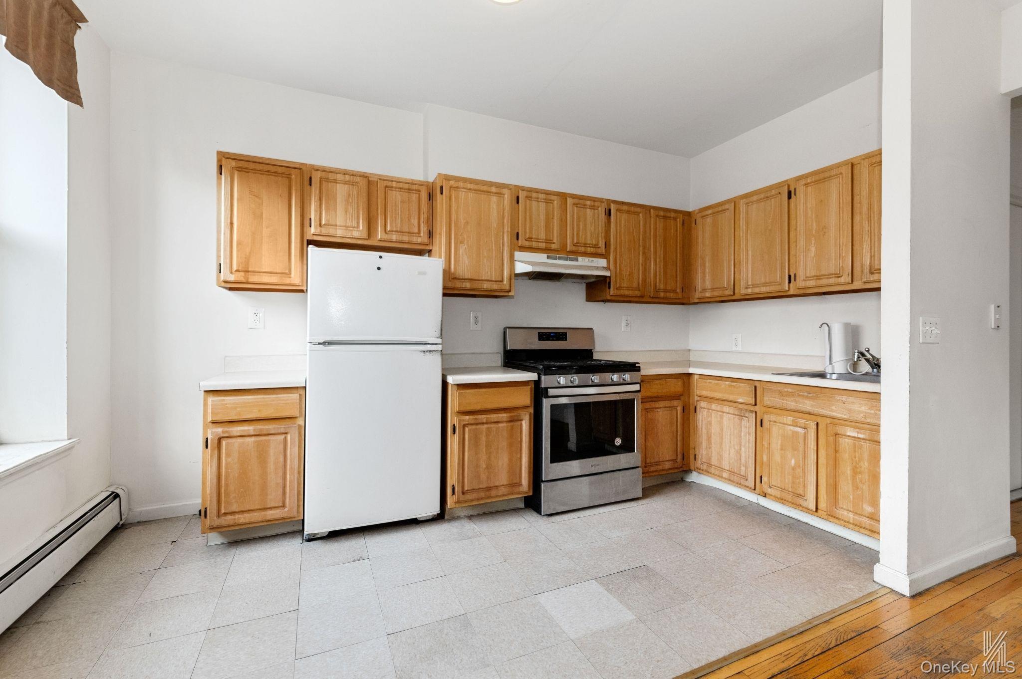 Single Family 54th  Brooklyn, NY 11220, MLS-978841-6