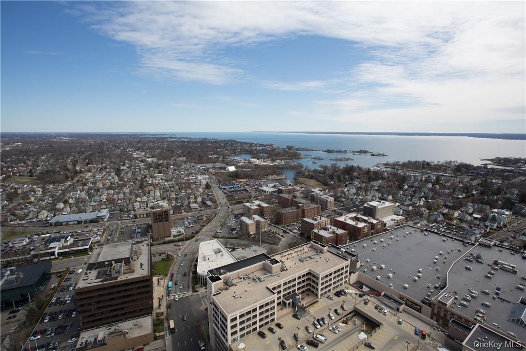 Condo Huguenot  Westchester County, NY 10801, MLS-978861-16