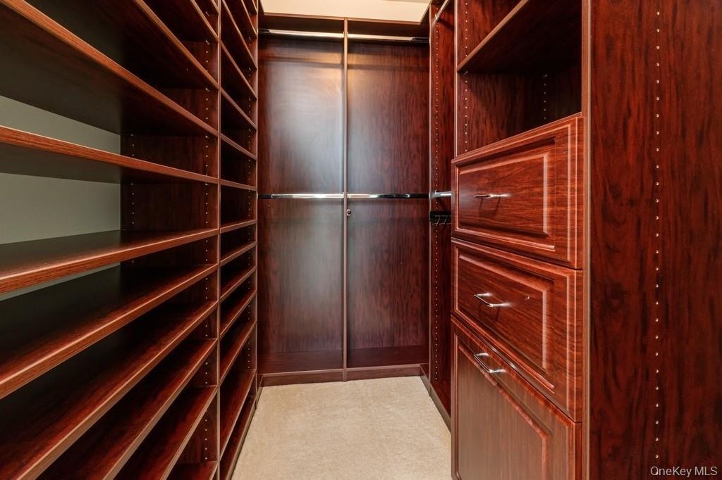 Condo Huguenot  Westchester County, NY 10801, MLS-978861-8