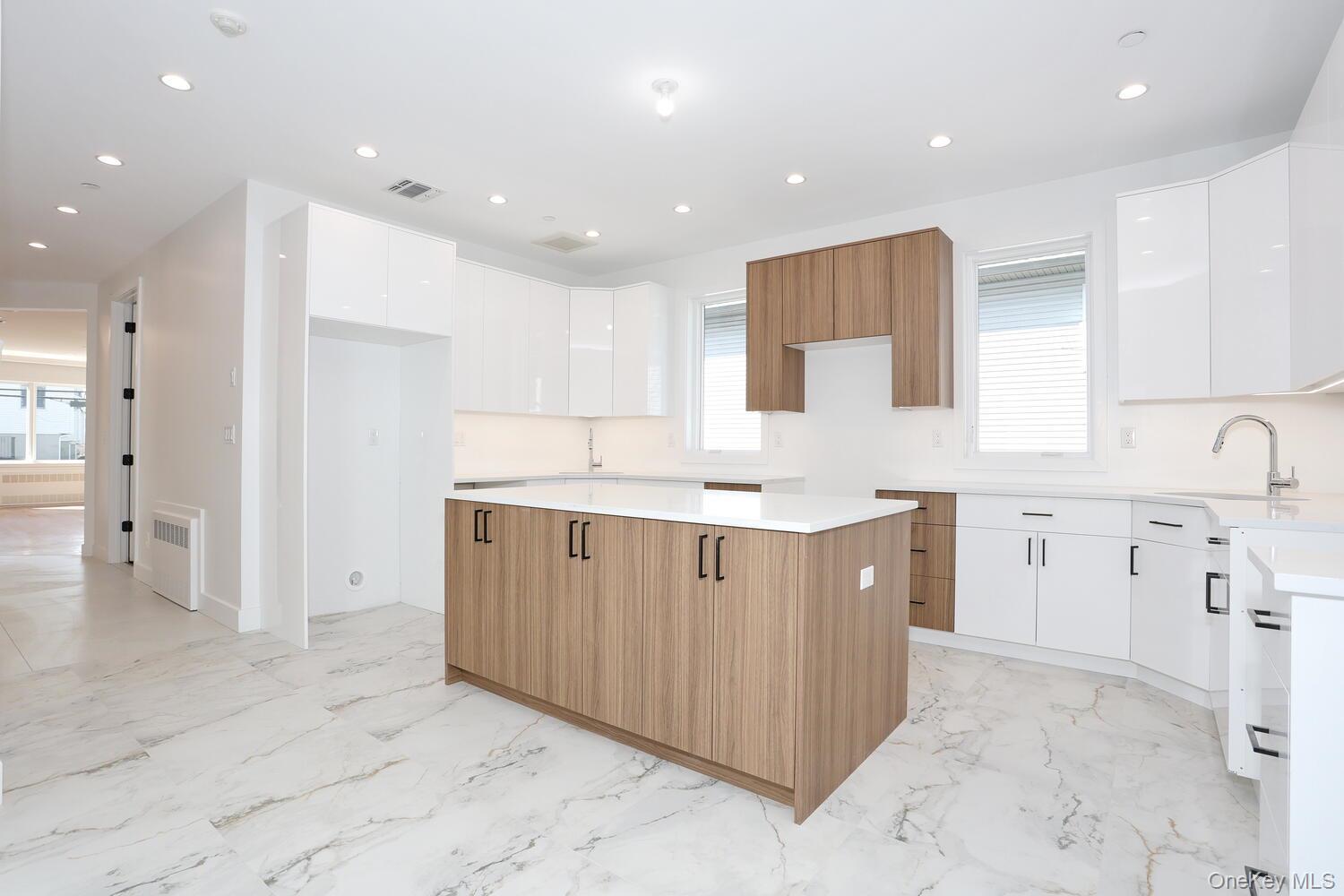 Condo Ewing  Rockland County, NY 10977, MLS-978870-10