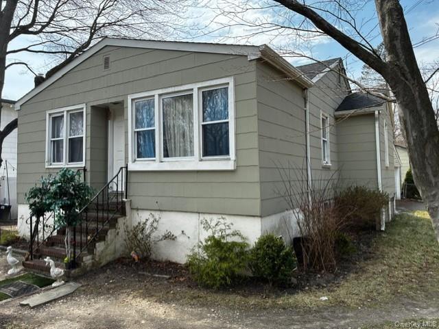 Single Family Central  Suffolk County, NY 11776, MLS-978897-2