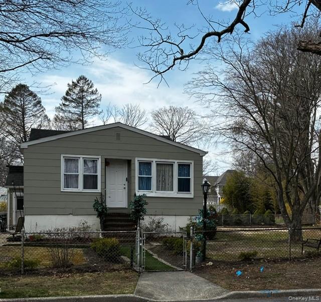 Single Family Central  Suffolk County, NY 11776, MLS-978897-4