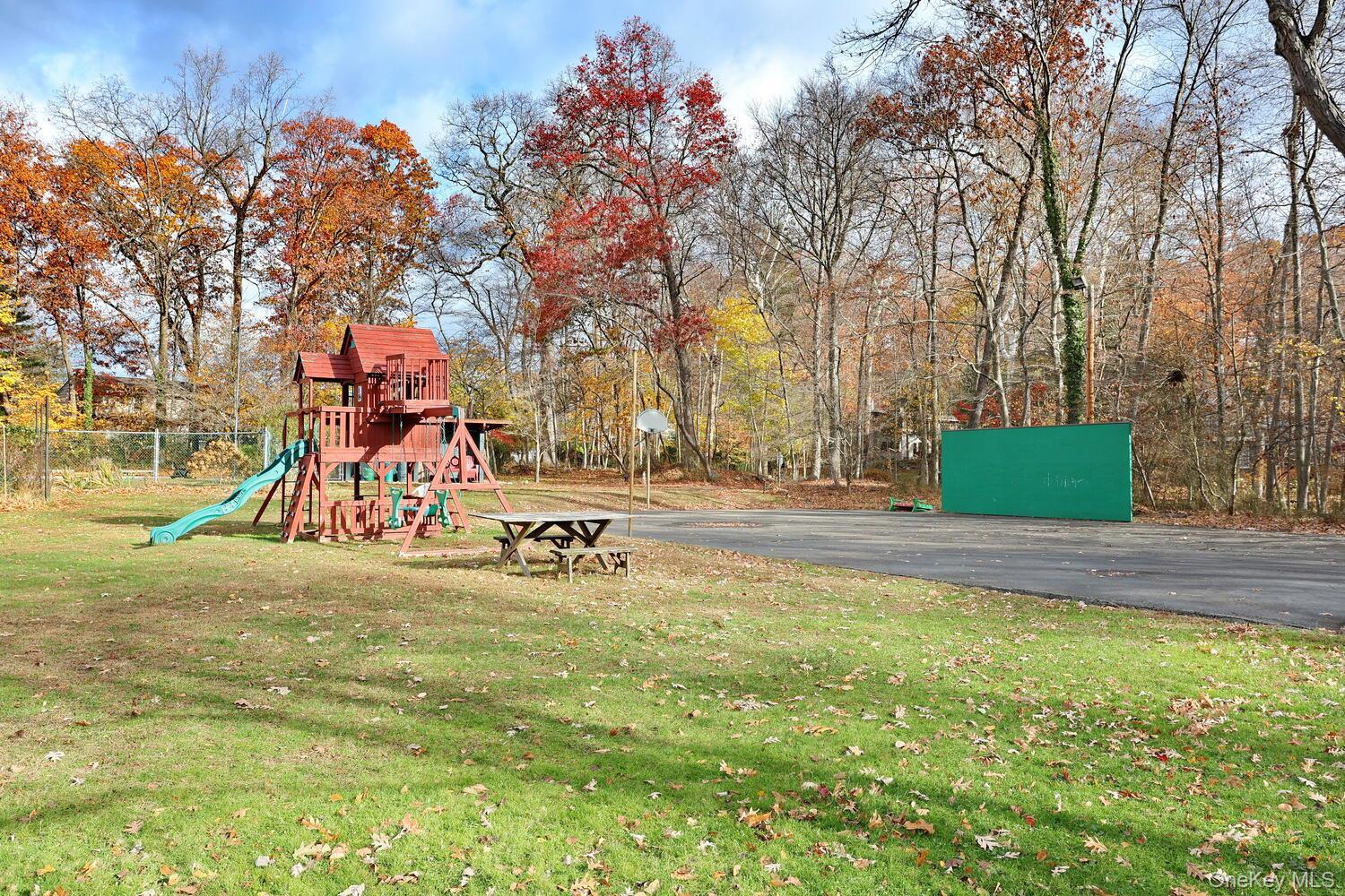 Condo Hickory Hill  Rockland County, NY 10983, MLS-978907-34