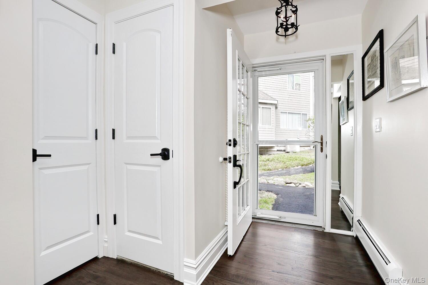 Condo Hickory Hill  Rockland County, NY 10983, MLS-978907-5