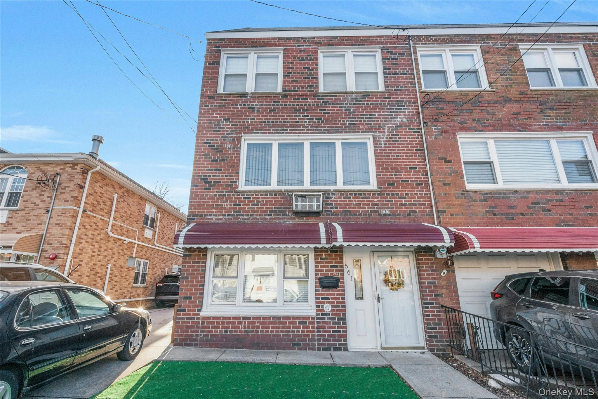 Single Family Logan  Bronx, NY 10465, MLS-978912-2