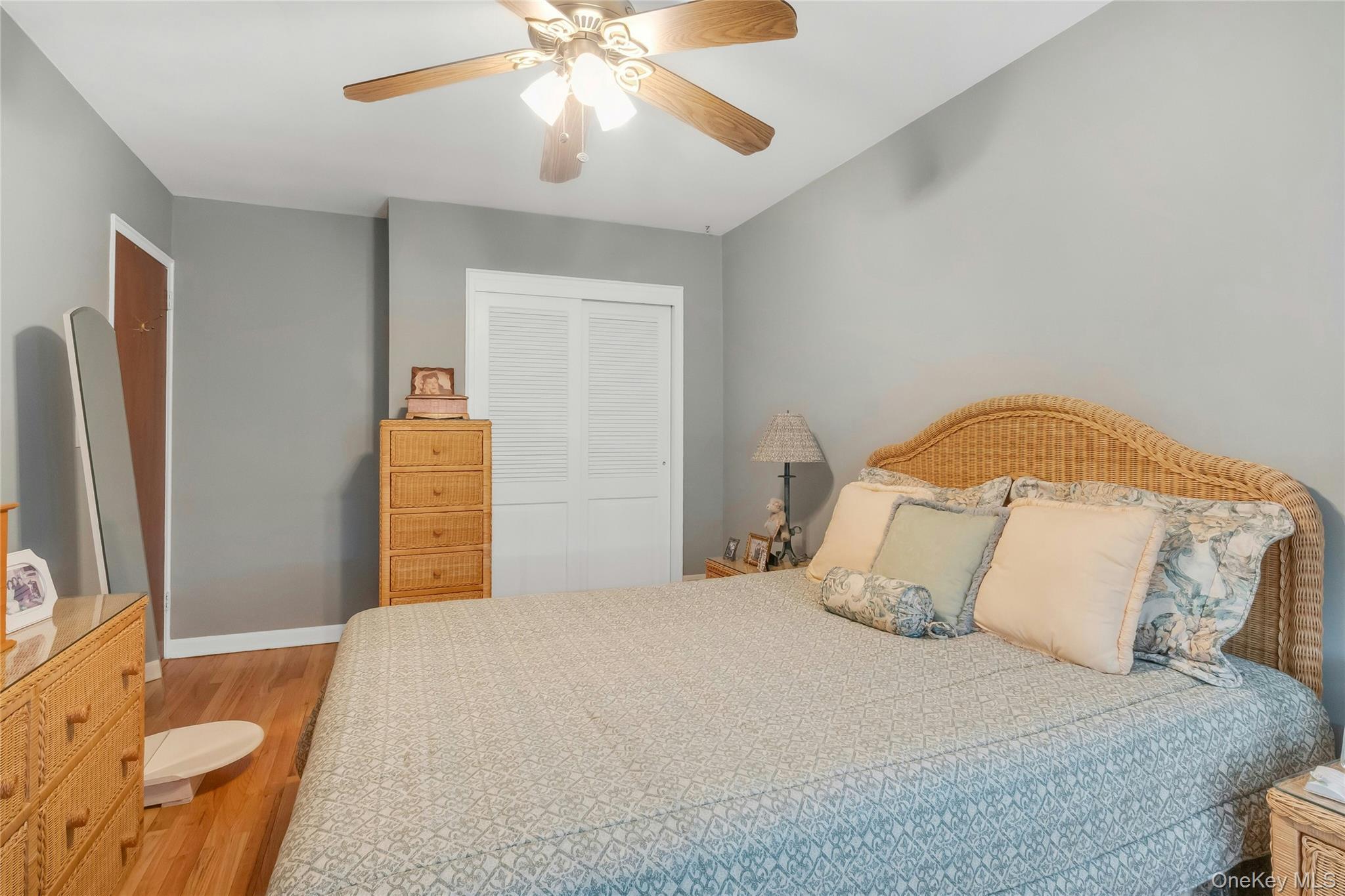 Single Family Logan  Bronx, NY 10465, MLS-978912-20