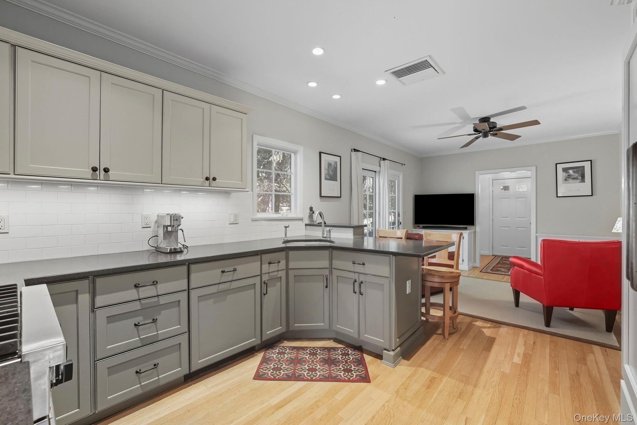 Single Family Harriman  Westchester County, NY 10549, MLS-978913-8