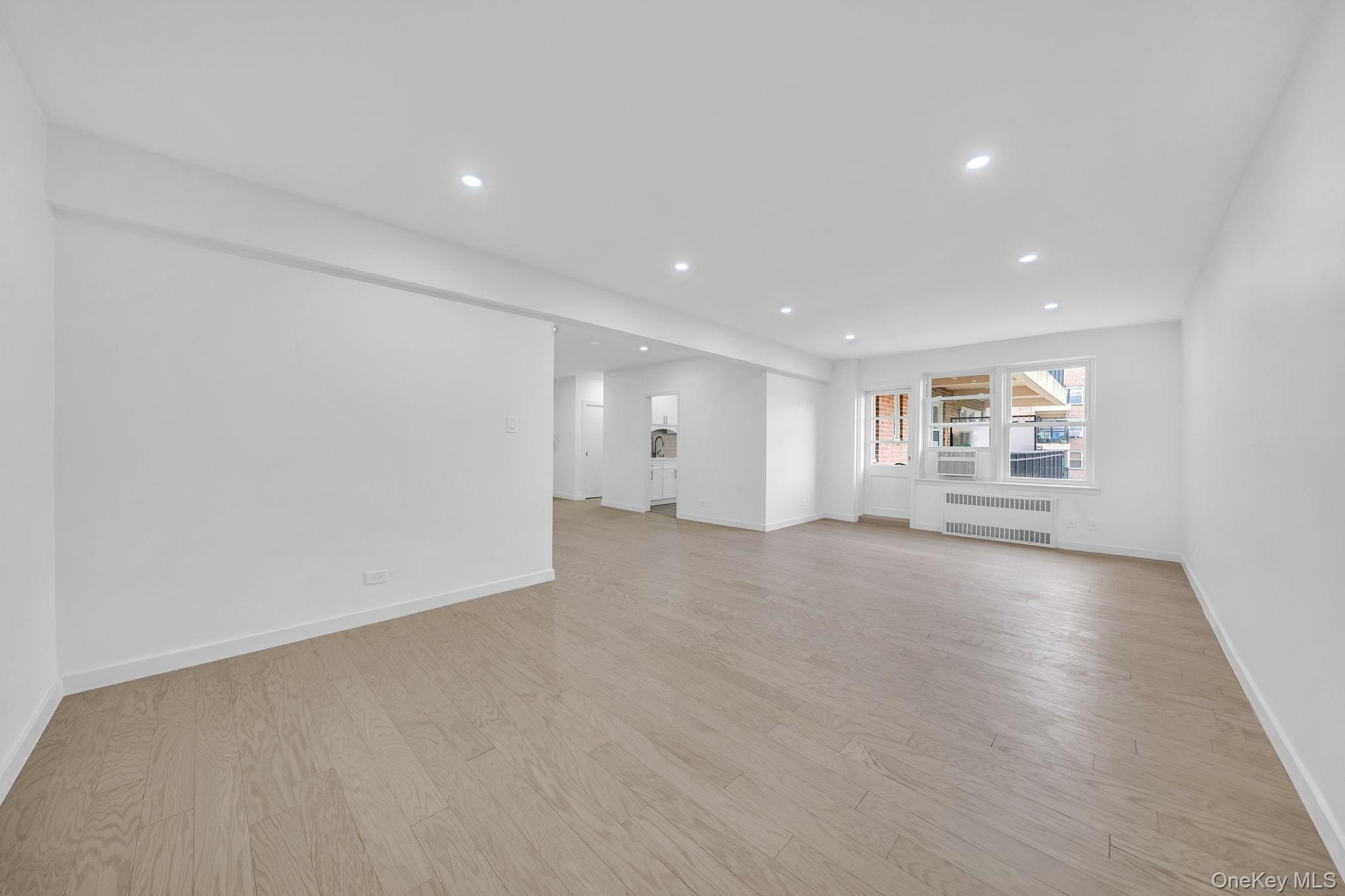 Coop Powells Cove  Queens, NY 11357, MLS-978917-3