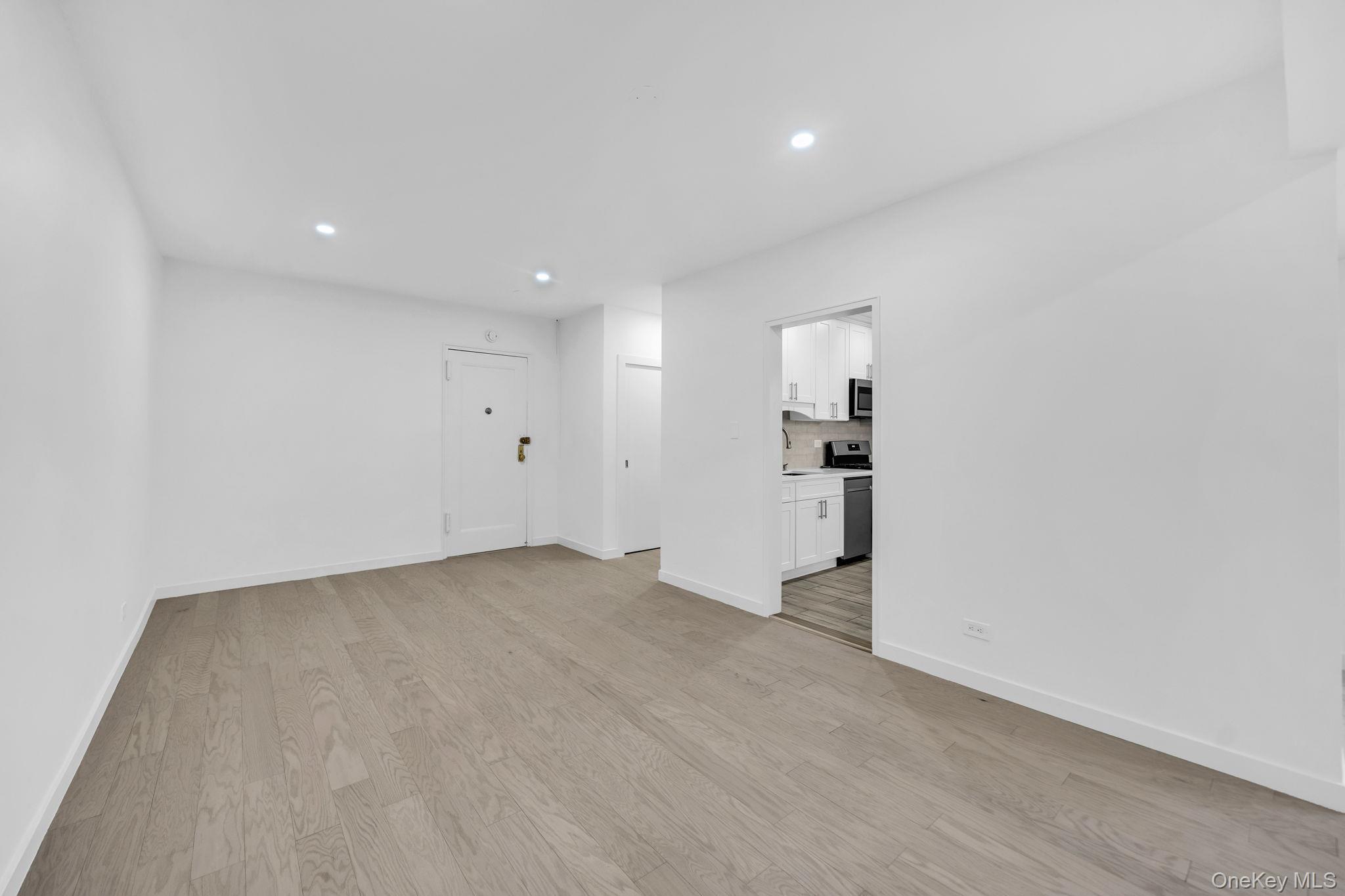 Coop Powells Cove  Queens, NY 11357, MLS-978917-6