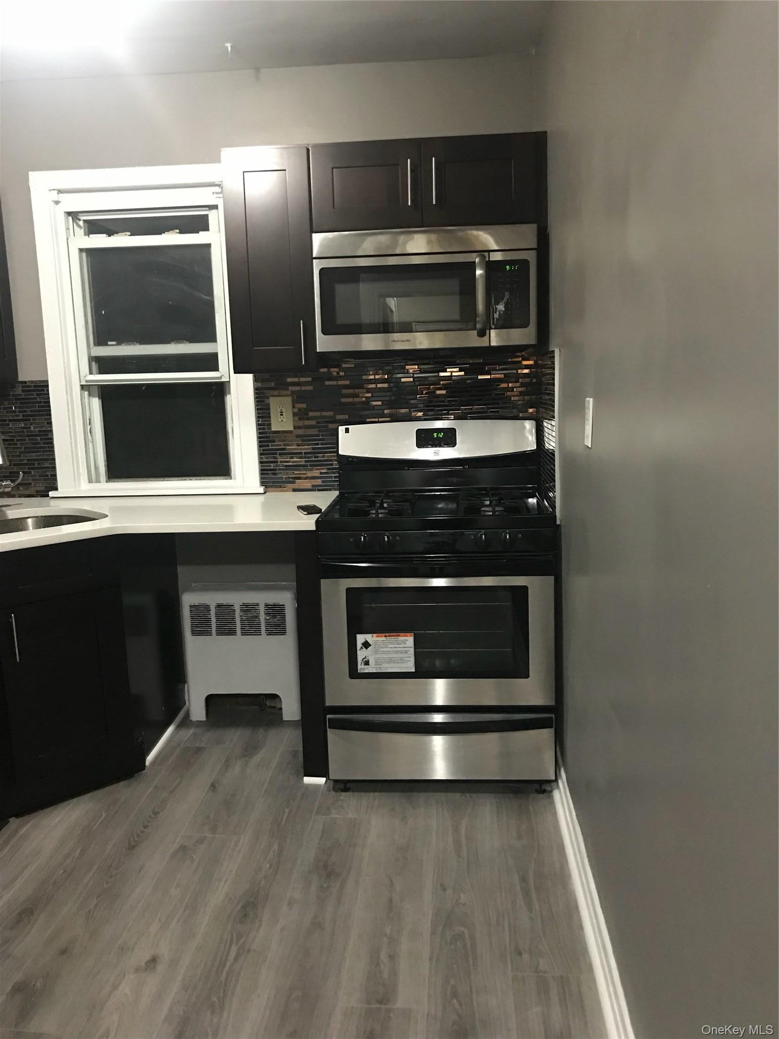 Single Family 207th  Queens, NY 11429, MLS-978919-7