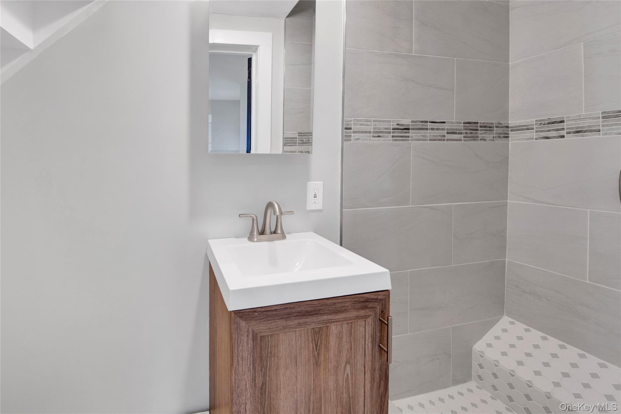 Single Family Kendall  Westchester County, NY 10591, MLS-978945-16