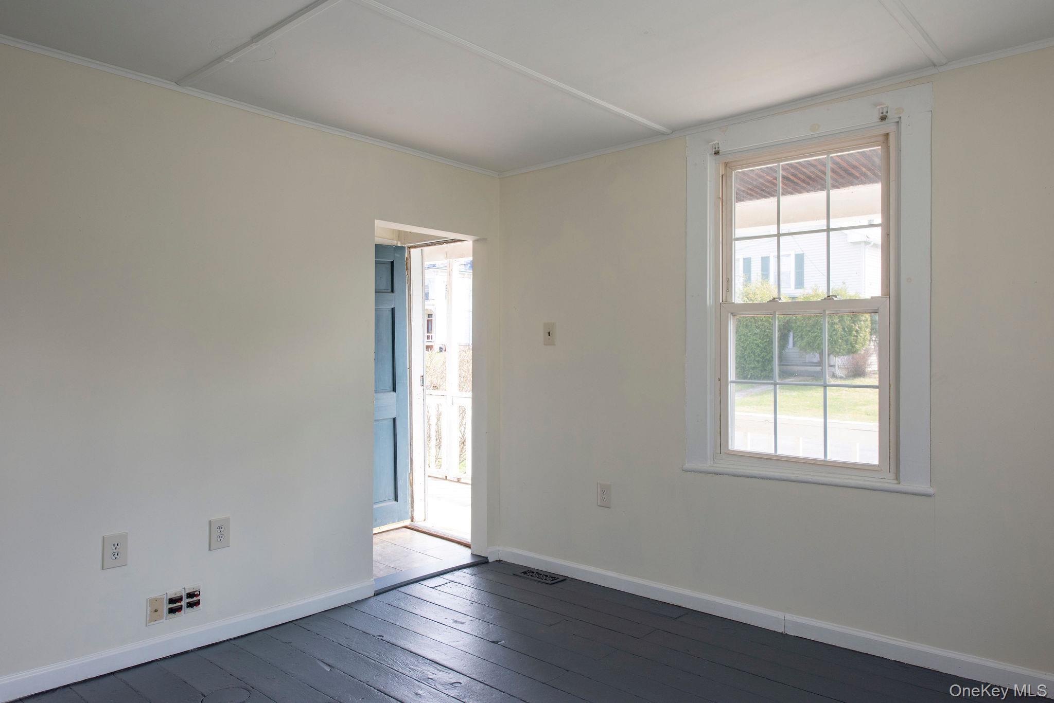 Single Family Montgomery Street Dutchess County, NY 12583, MLS-978946-5
