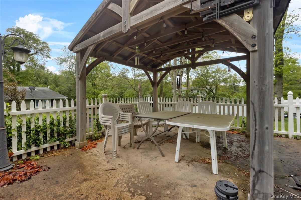 Single Family Hujay  Dutchess County, NY 12590, MLS-978978-33