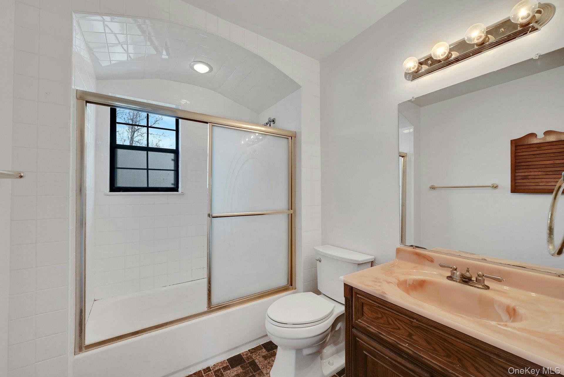 Condo Somerset  Rockland County, NY 10901, MLS-978992-25