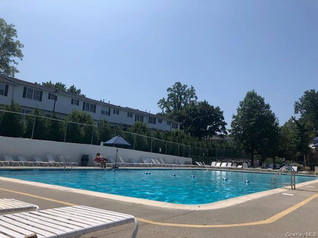 Condo Somerset  Rockland County, NY 10901, MLS-978992-34