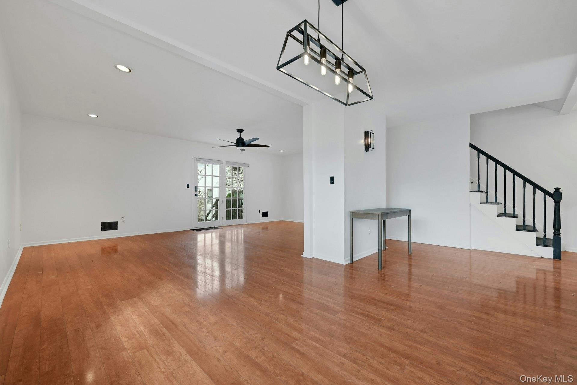 Condo Somerset  Rockland County, NY 10901, MLS-978992-5